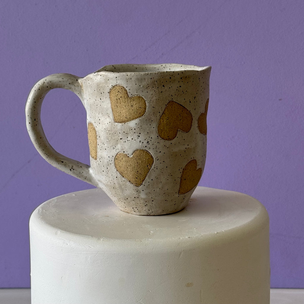 buff hearts mug