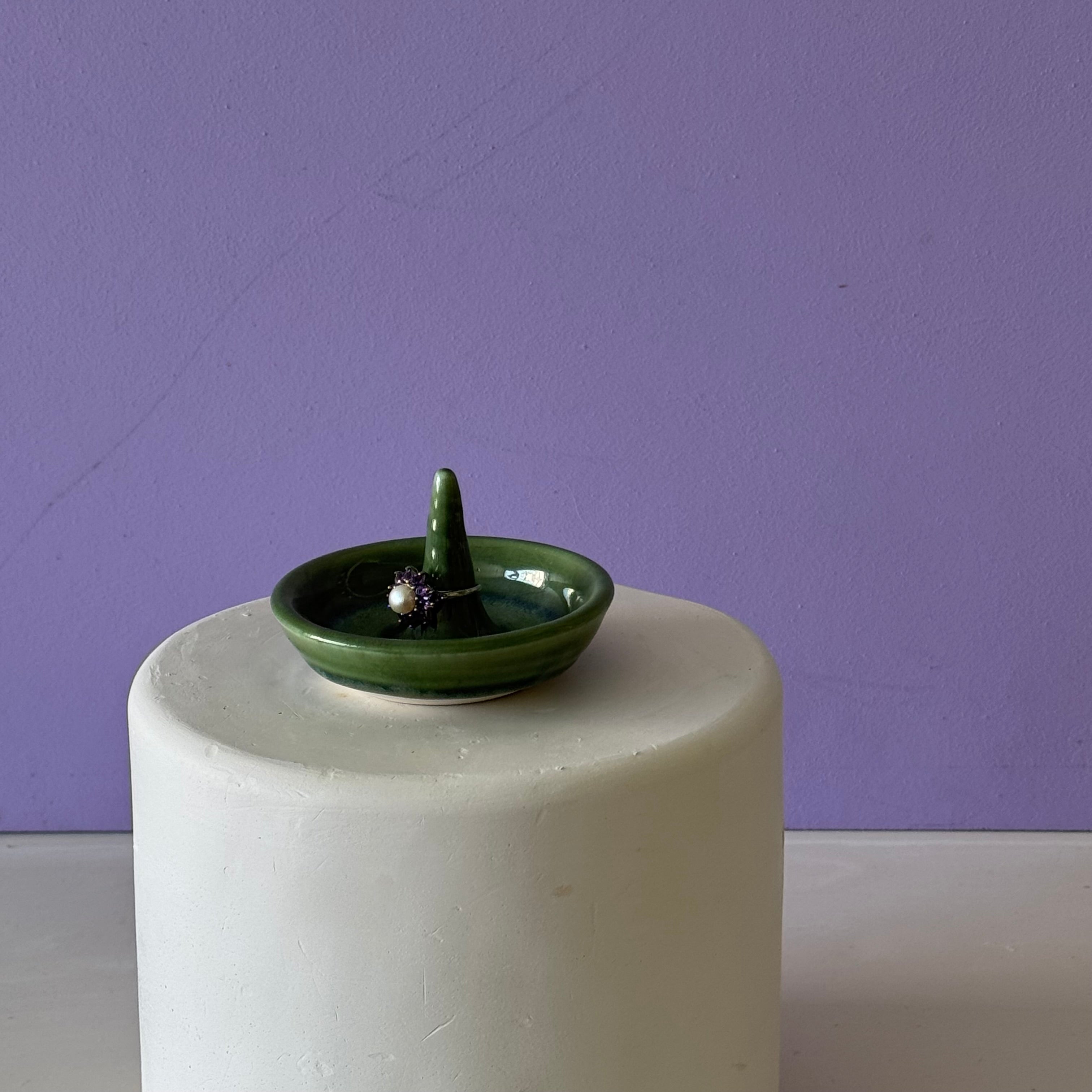 lagoon ring dish